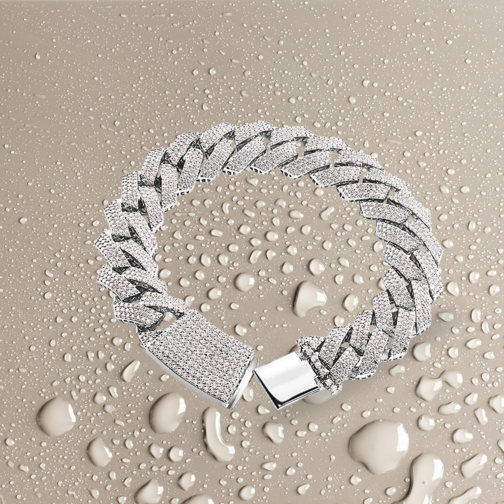 Timeless Radiance: Moissanite Cuban Link in Rhodium-Plated Silver